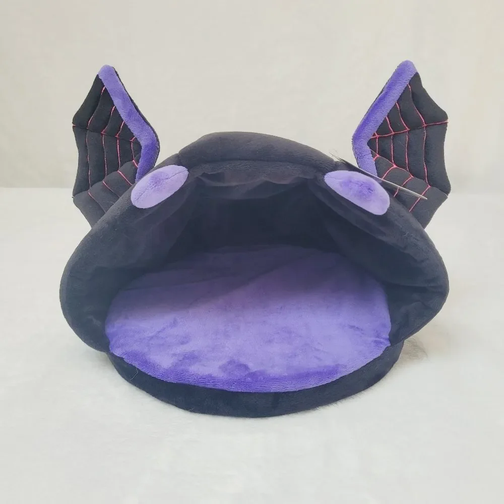 Thrills & Chills Bat Cave Spooky Slumber Bed Small Pets Hideaway Plush New OOS